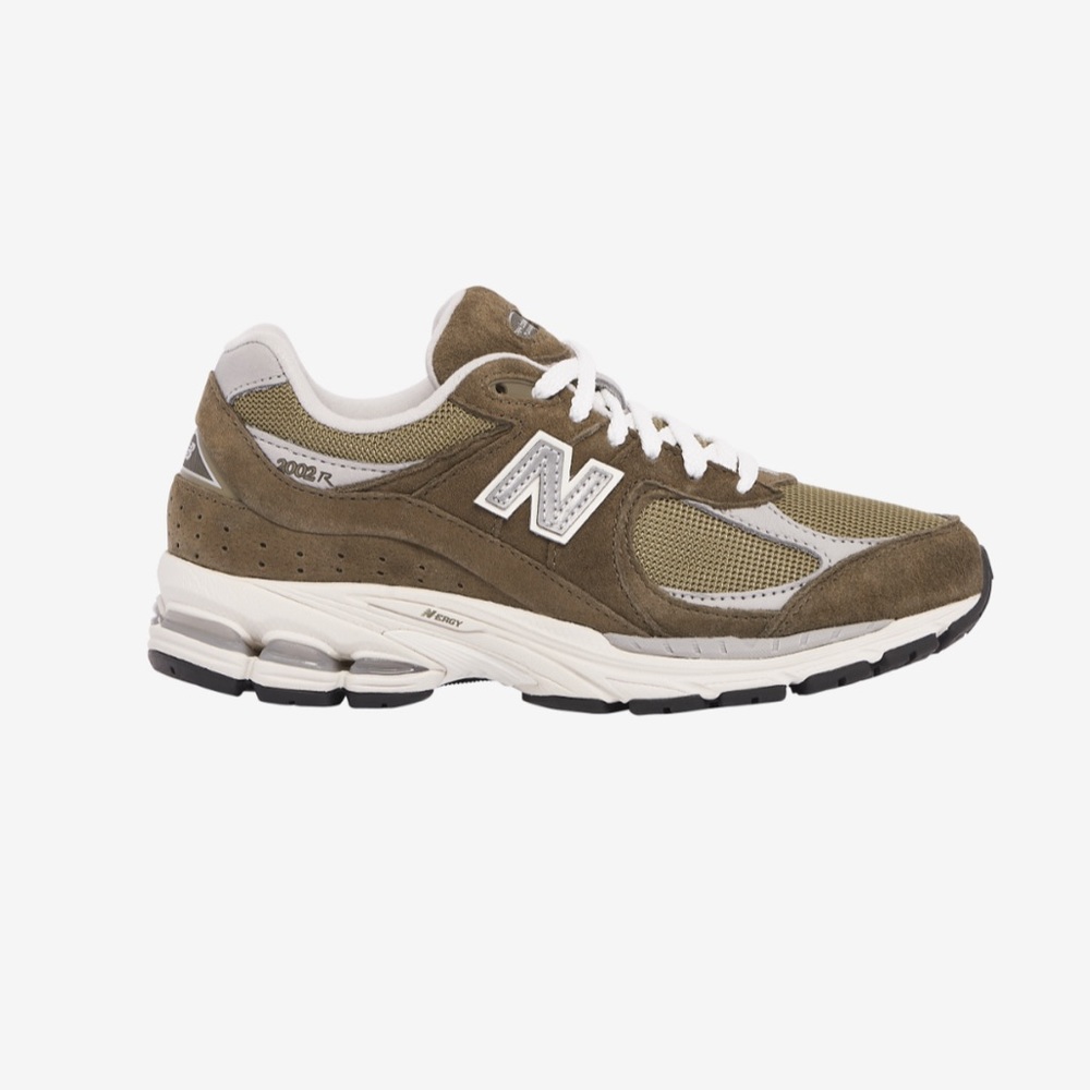 2002R New Balance